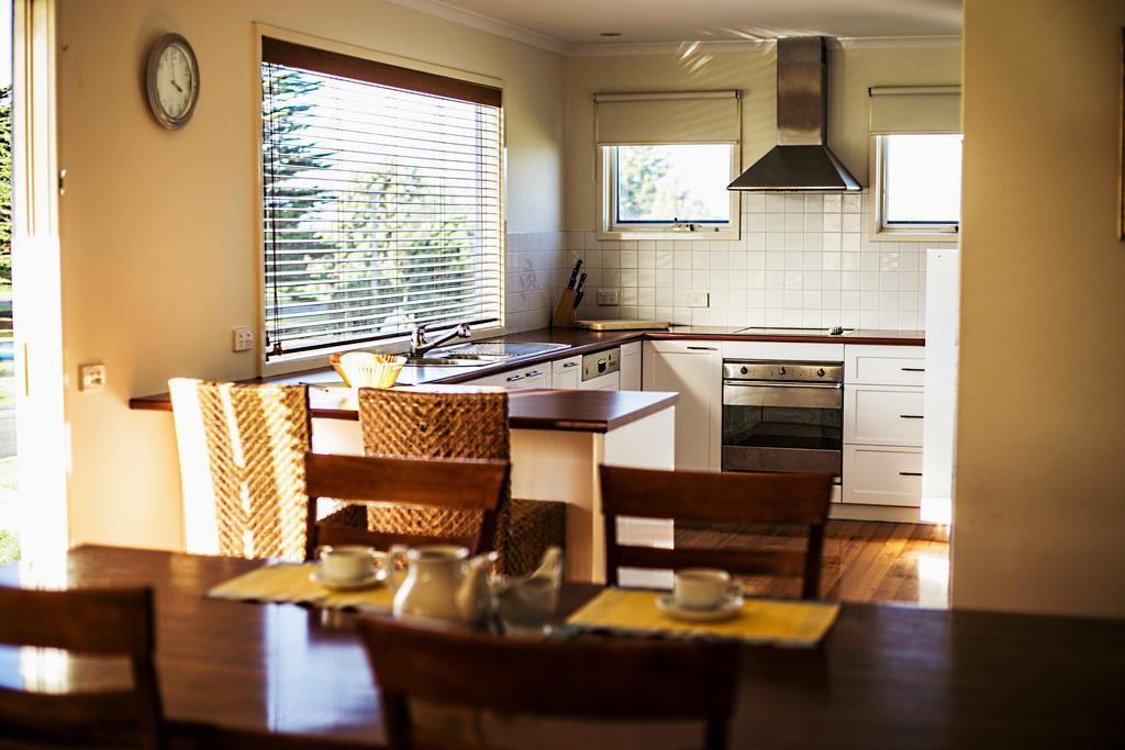 Rayville Boat Houses Apollo Bay Exterior photo