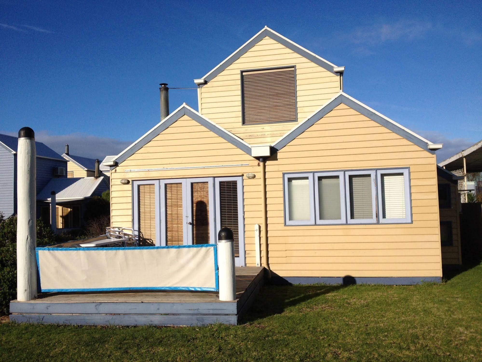 Rayville Boat Houses Apollo Bay Exterior photo